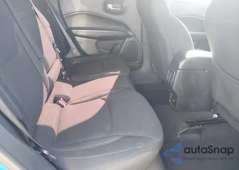 2018 Jeep Compass Sport Fwd from USA, damaged, VIN 3C4NJCAB0JT286103